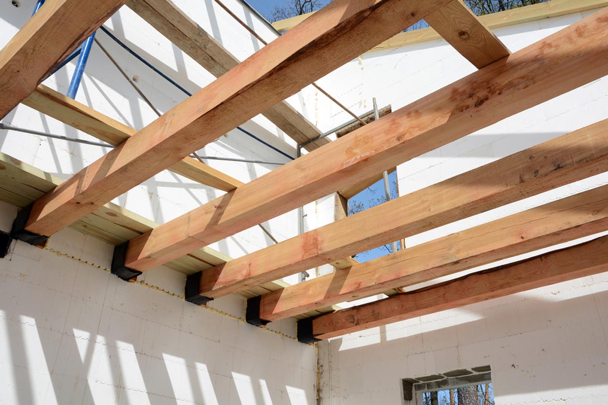homeguide-lvl-beam-installation-for-residential-construction